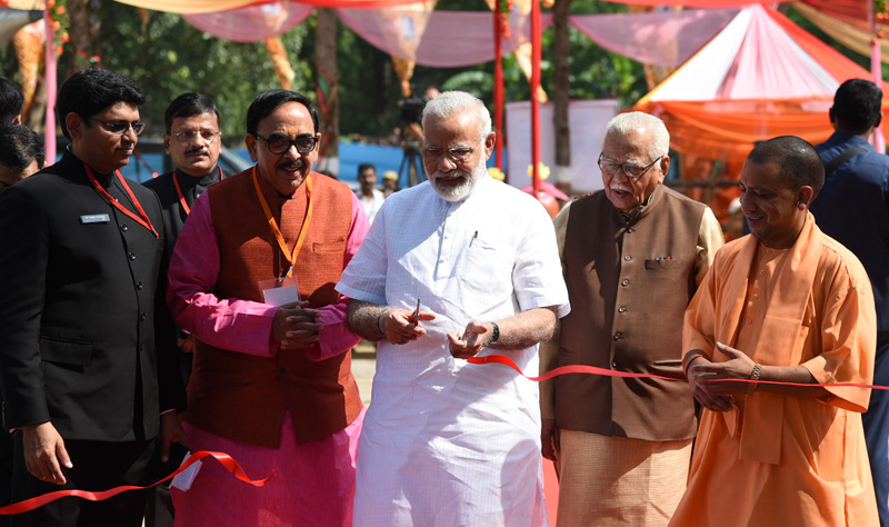 PM in Varanasi, Uttar Pradesh (September 23, 2017) | Prime Minister of ...