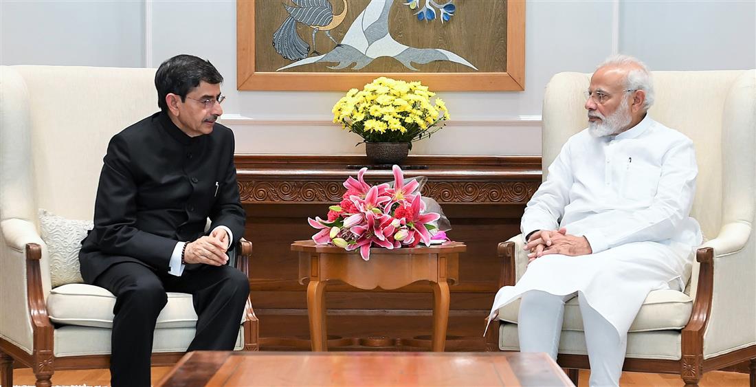 Governor of Nagaland calls on PM in New Delhi (August 08, 2019) | Prime ...