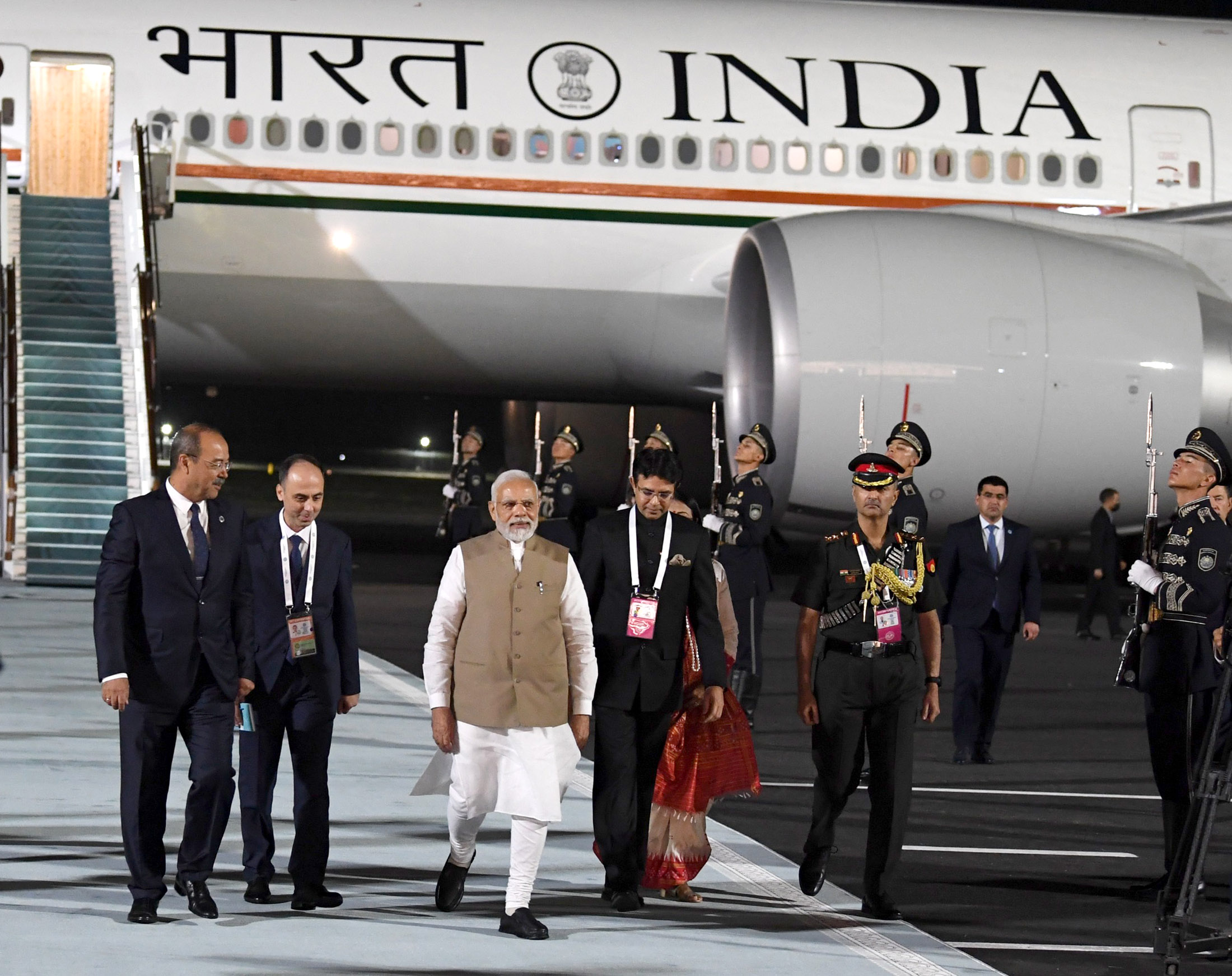 Arrival Of PM In Samarkand To Attend The SCO Summit | Prime Minister Of ...