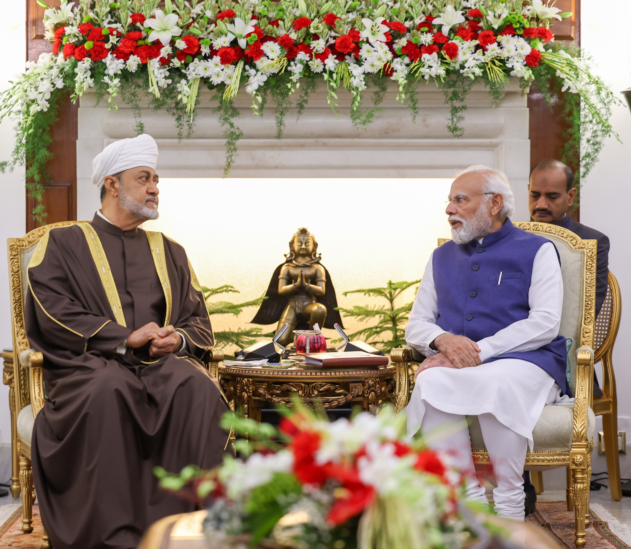 PM meets Sultan of Oman