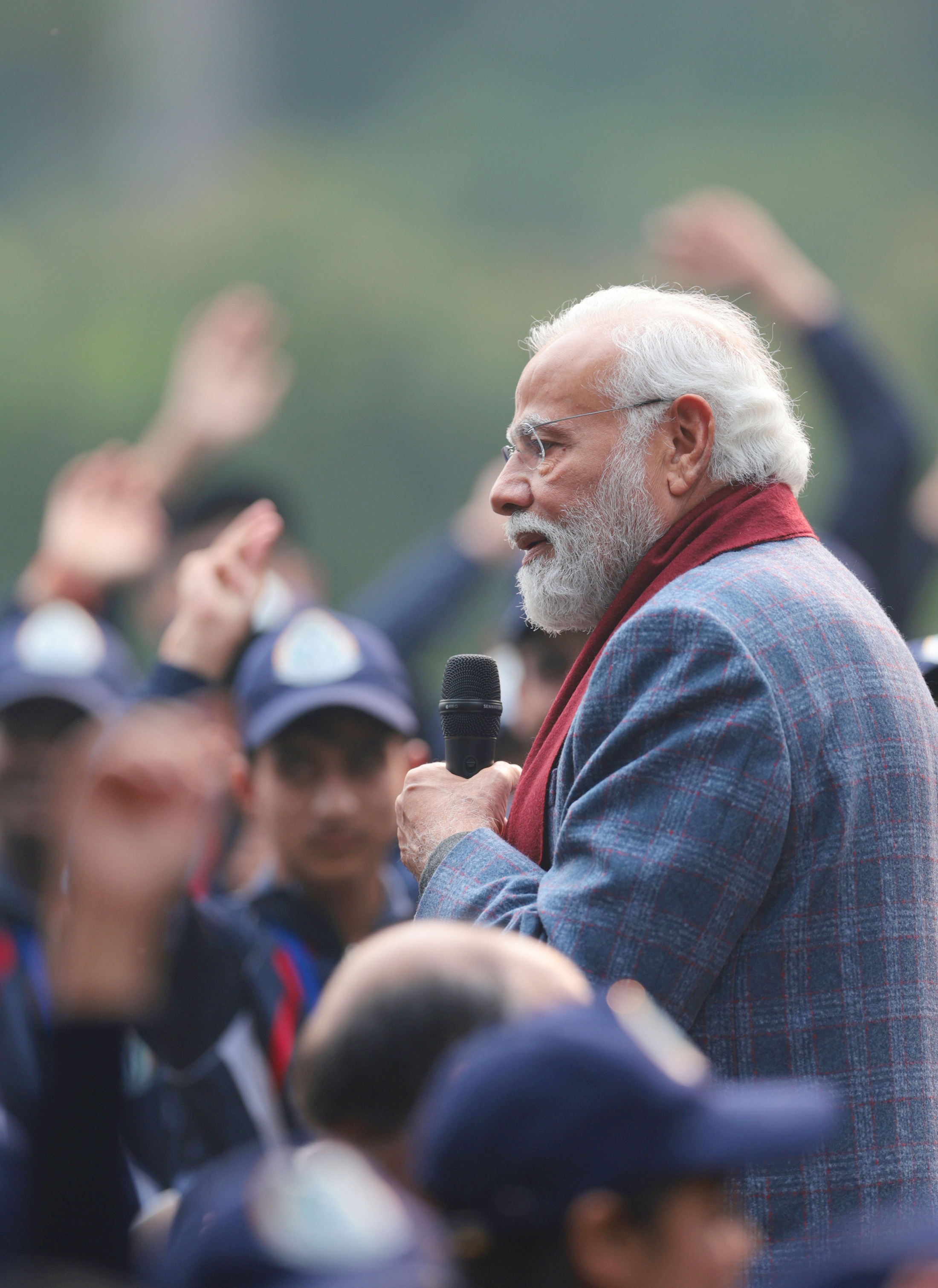 PM interacts with a delegation of students of Jammu &#038; Kashmir