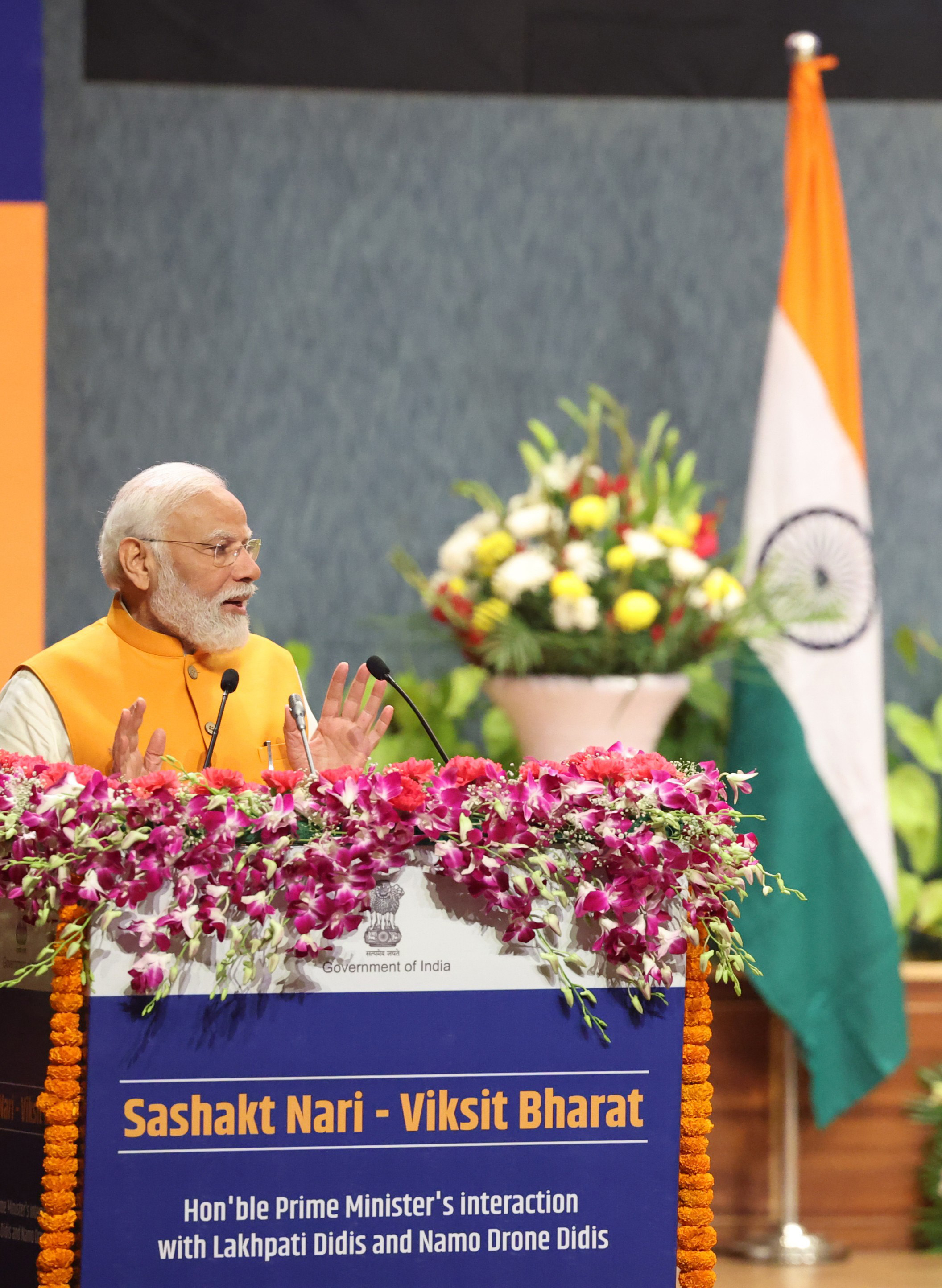 PM’s address at the Sashakt Nari-Viksit Bharat program