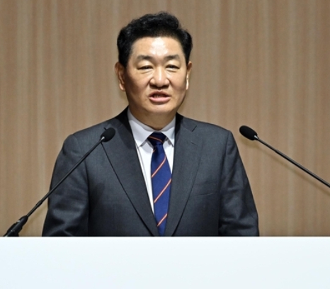 Jong-Hee Han, CEO and Vice-Chairman of Samsung Electronics