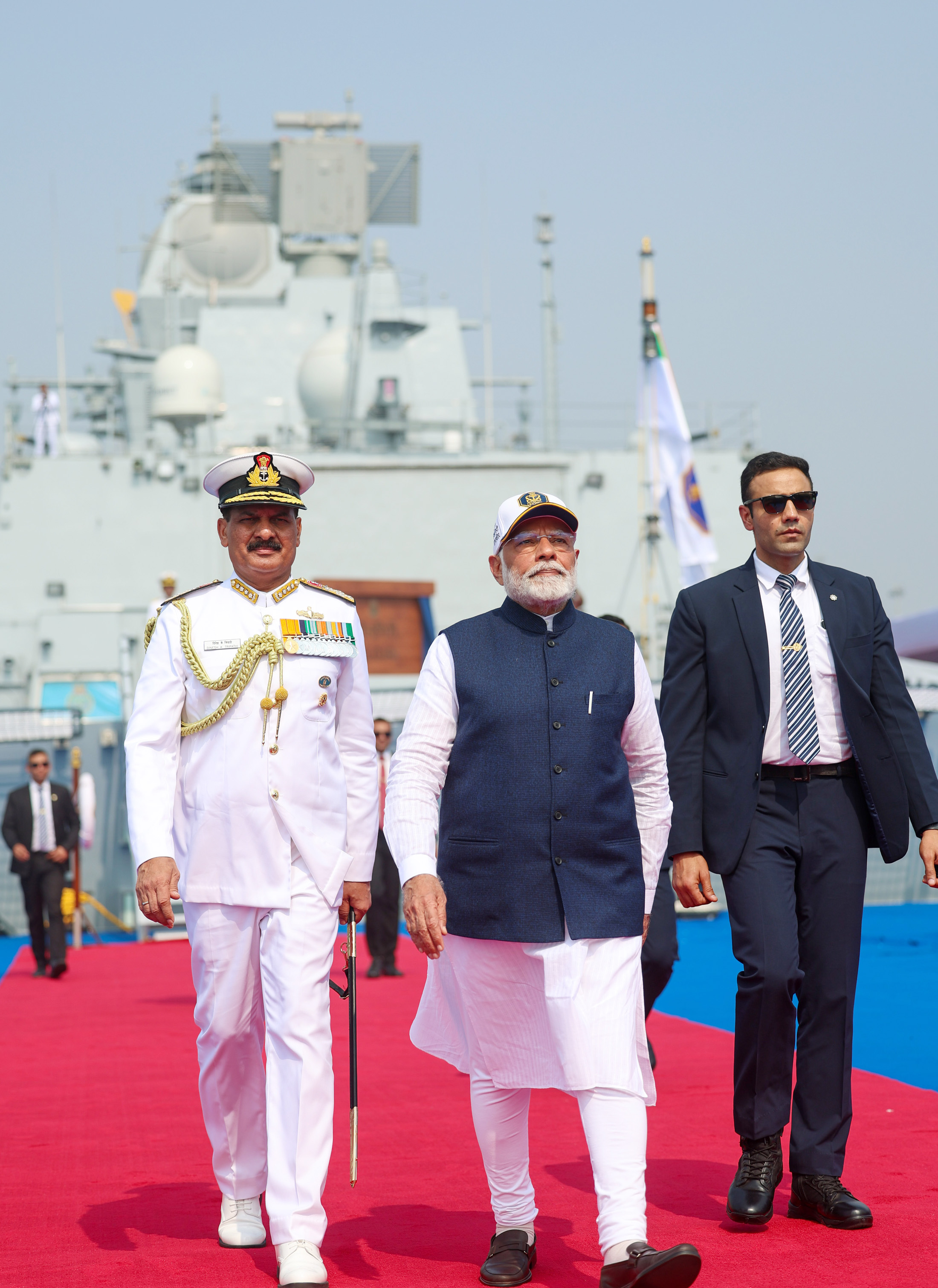 PM dedicates frontline naval combatants INS Surat, INS Nilgiri &#038; INS Vaghsheer to the nation