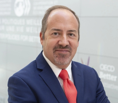 OECD chief economist Alvaro S Pereira