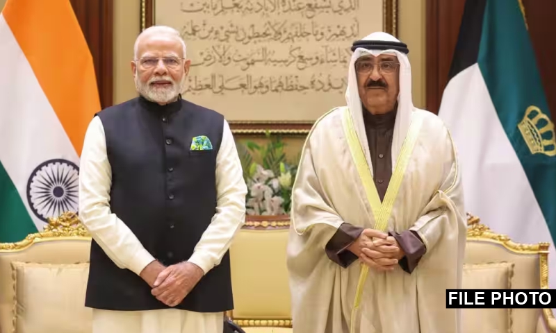 PM speaks with the Amir of Kuwait